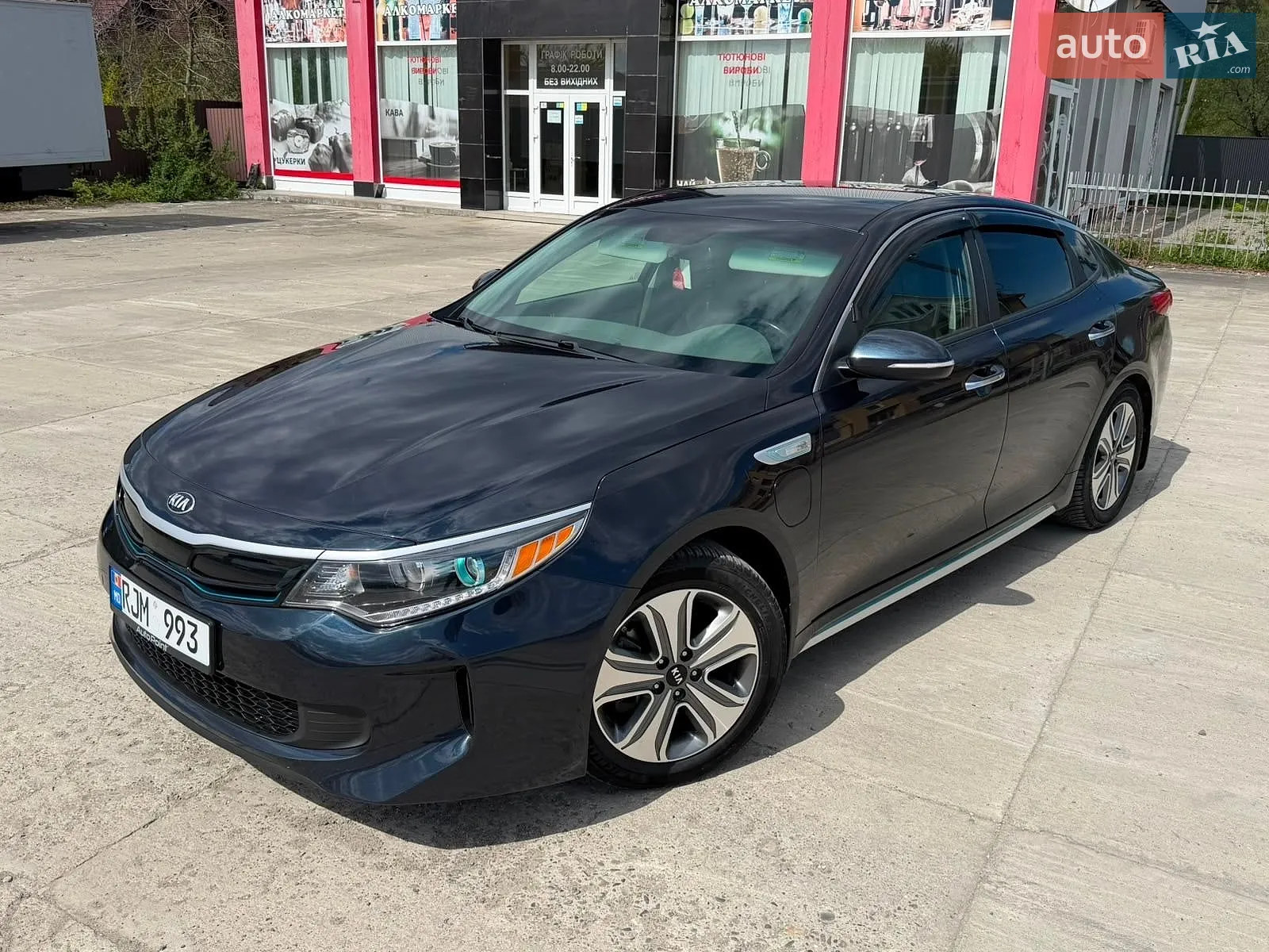 2018 Kia Optima - фото 1