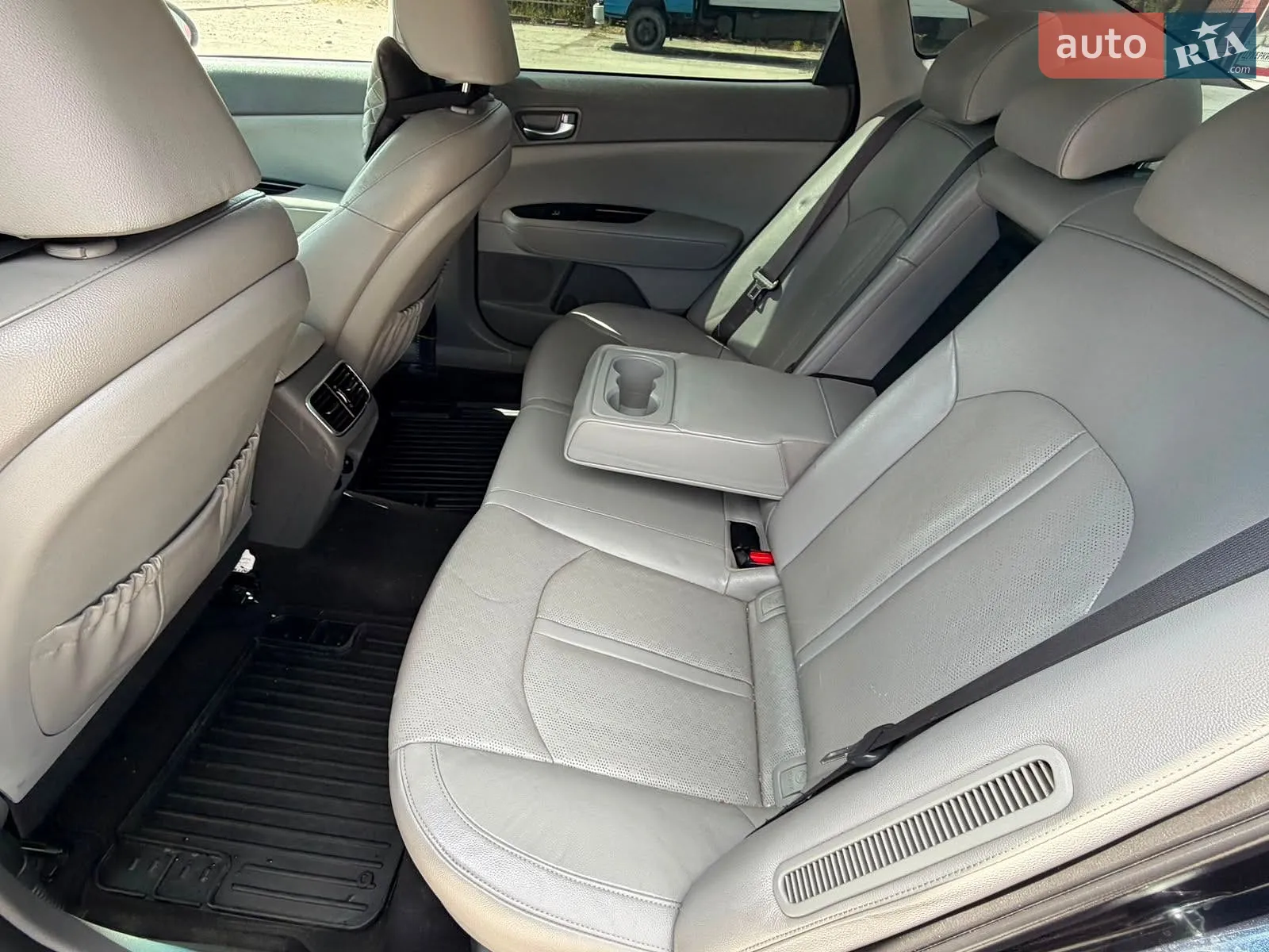 2018 Kia Optima - мініатюра 18