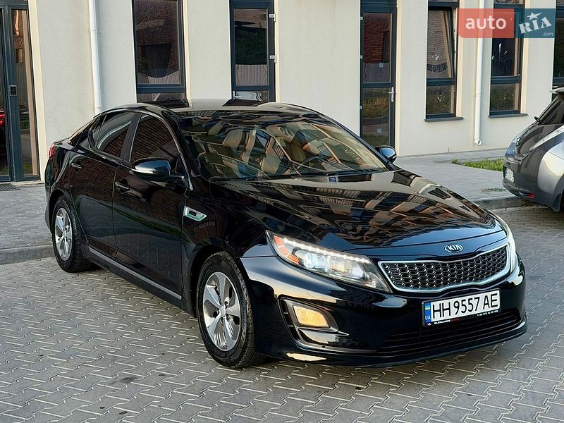 Седан Kia Optima 2015 в Одессе