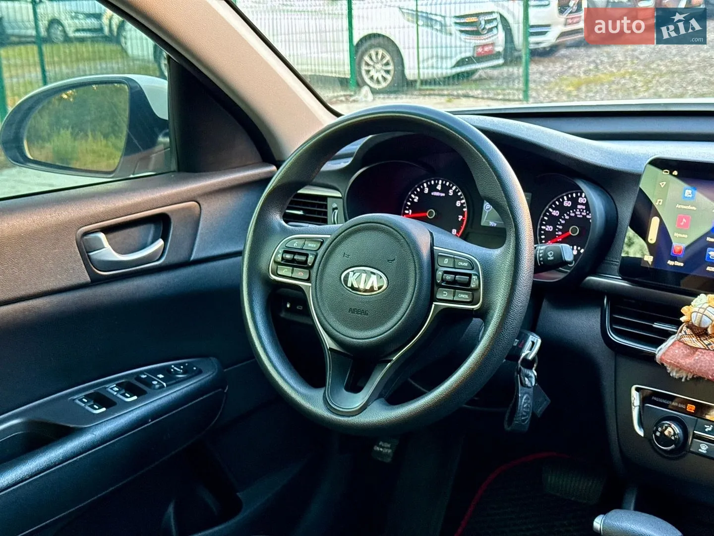 2017 Kia Optima - мініатюра 18