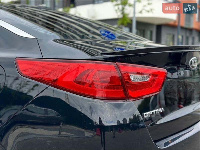 Седан Kia Optima 2015 в Києві