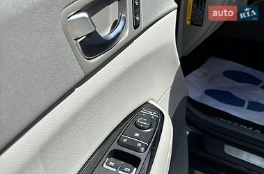 Седан Kia Optima 2017 в Одессе