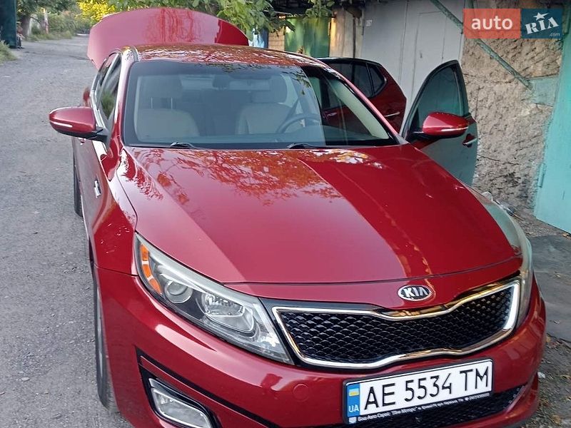 Седан Kia Optima 2014 в Кривом Роге