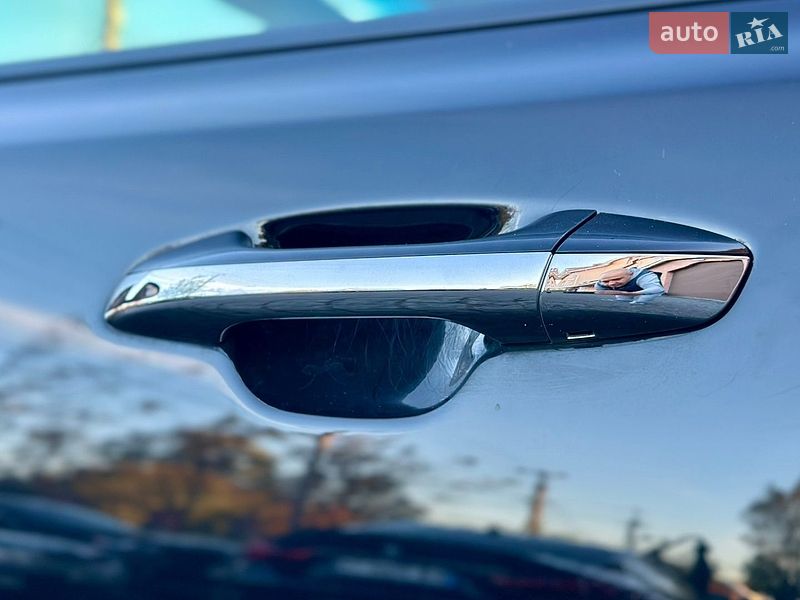 Седан Kia Optima 2016 в Святопетрівське