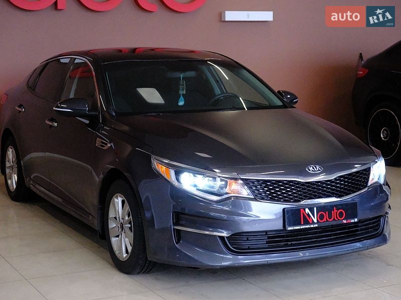 Седан Kia Optima 2017 в Одессе