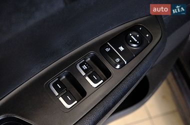Седан Kia Optima 2017 в Одессе