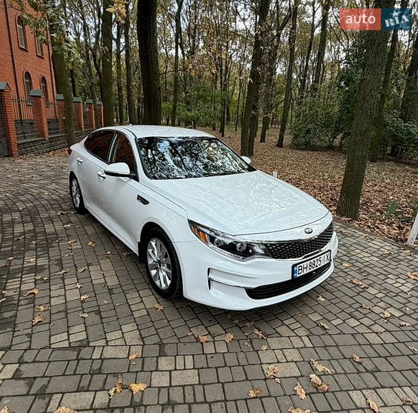 Седан Kia Optima 2016 в Одесі