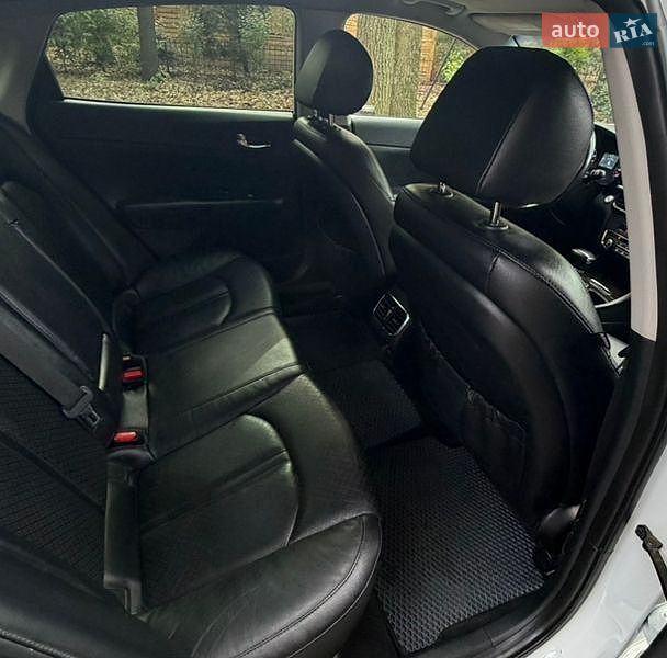 Седан Kia Optima 2016 в Одесі