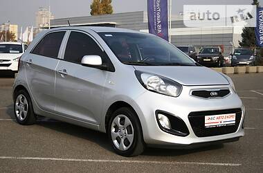 Хэтчбек Kia Picanto 2014 в Киеве