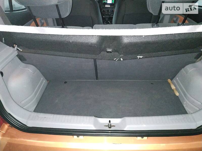 Хетчбек Kia Picanto 2006 в Хмельницькому