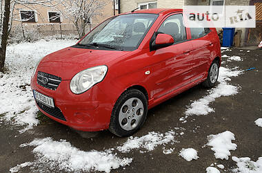 Хетчбек Kia Picanto 2008 в 
