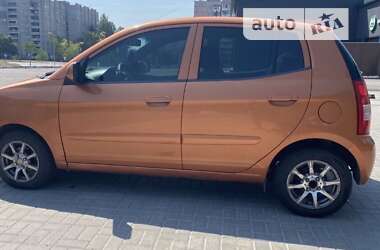 Хетчбек Kia Picanto 2006 в Чернігові