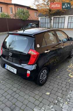 Хэтчбек Kia Picanto 2012 в 