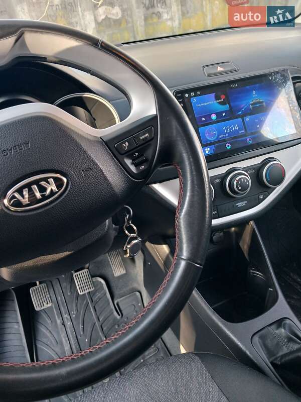 Хэтчбек Kia Picanto 2011 в Запорожье