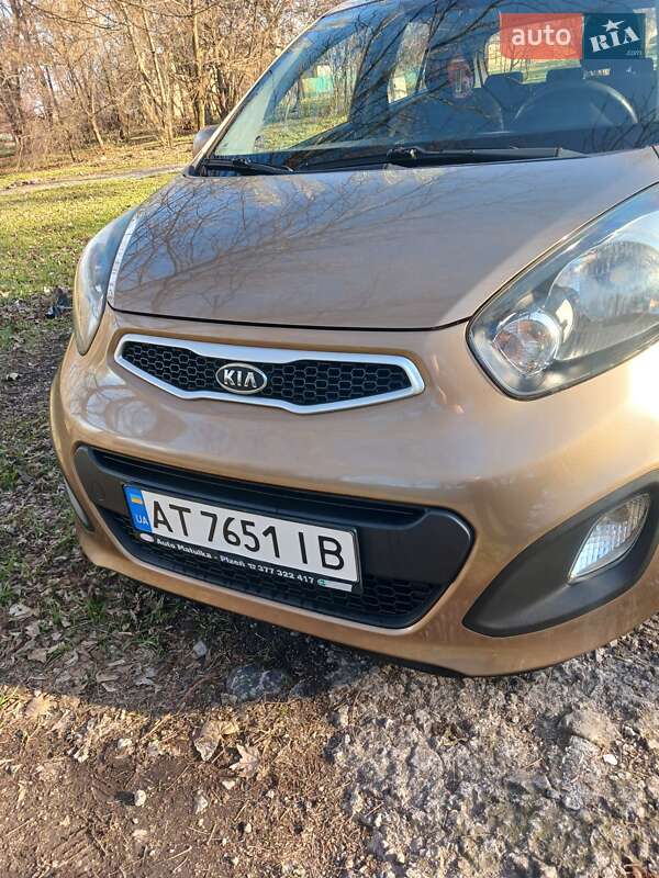 Хэтчбек Kia Picanto 2011 в Запорожье