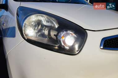 Хэтчбек Kia Picanto 2011 в 