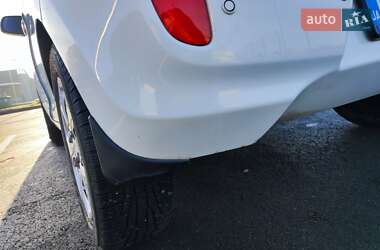 Хэтчбек Kia Picanto 2011 в 