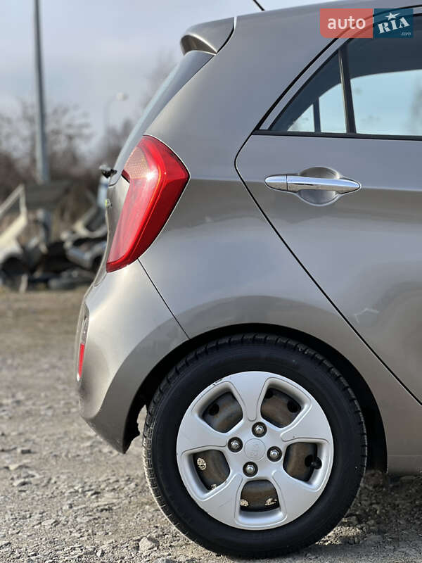 Хэтчбек Kia Picanto 2012 в Львове