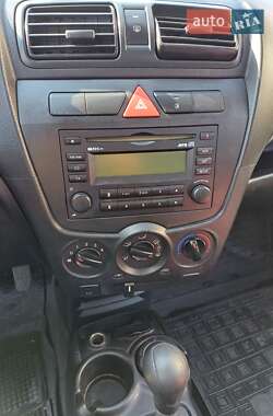 Хэтчбек Kia Picanto 2010 в 