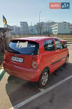 Хэтчбек Kia Picanto 2010 в 