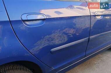 Хэтчбек Kia Picanto 2005 в 