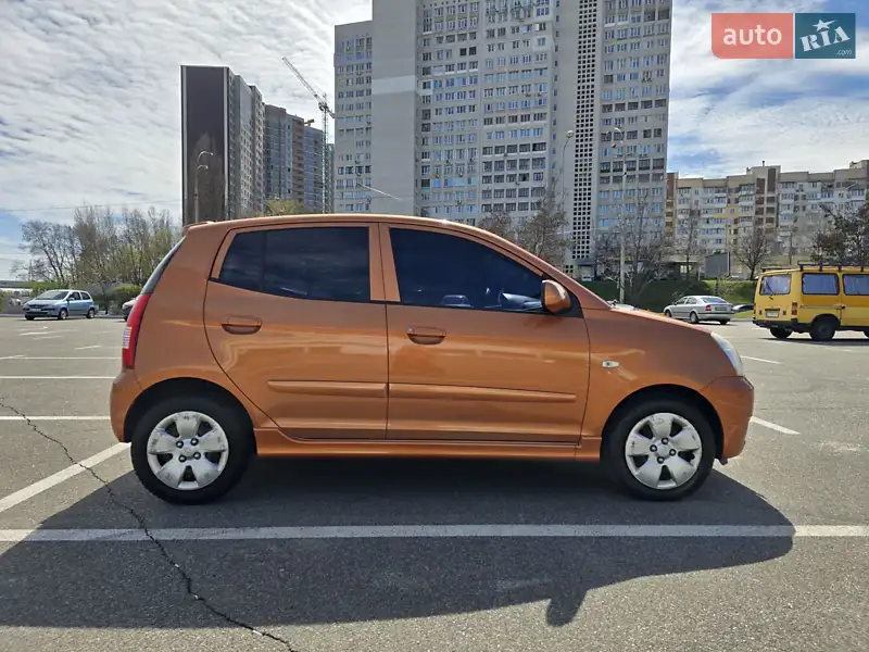 Хетчбек Kia Picanto 2006 в 