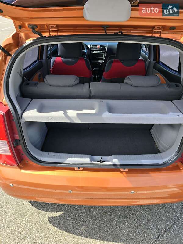 Хэтчбек Kia Picanto 2006 в Киеве