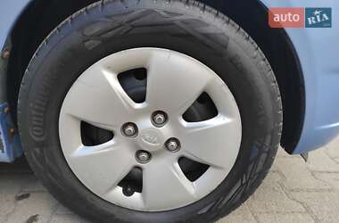 Хэтчбек Kia Picanto 2007 в 