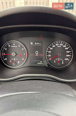 Хэтчбек Kia Picanto 2021 в 