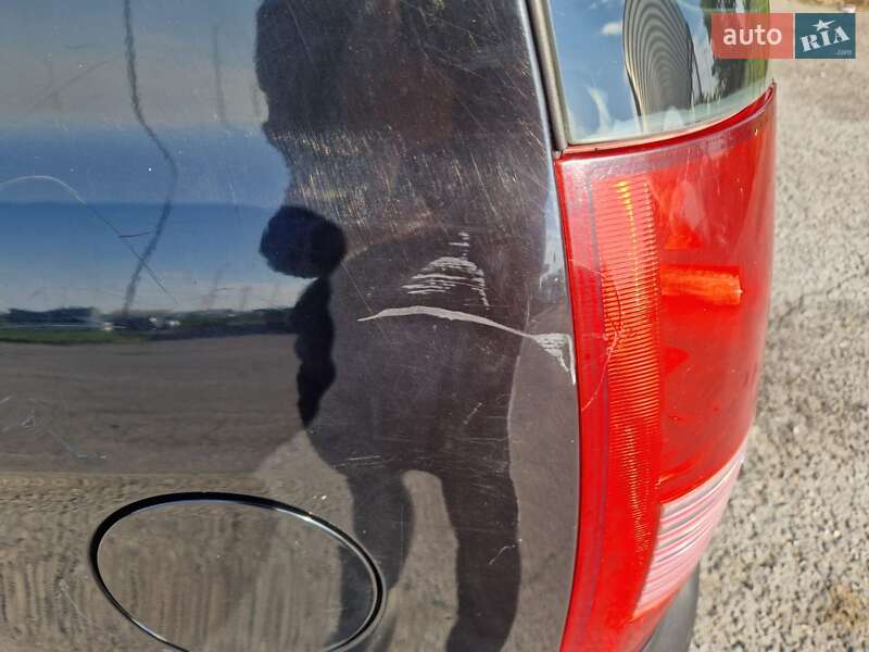 Хэтчбек Kia Picanto 2004 в Чопе