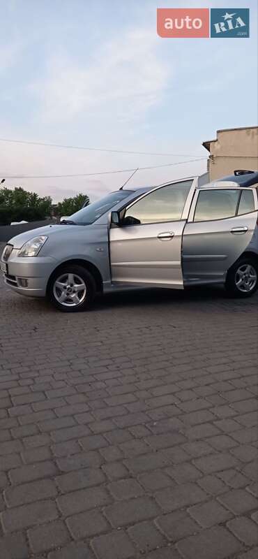 Хетчбек Kia Picanto 2004 в Івано-Франківську фото 5 Хетчбек Kia Picanto 2004 в Івано-Франківську