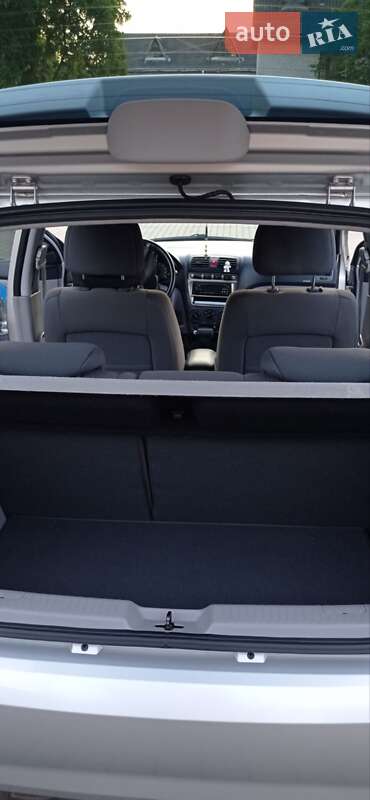 Хетчбек Kia Picanto 2004 в Івано-Франківську фото 39 Хетчбек Kia Picanto 2004 в Івано-Франківську