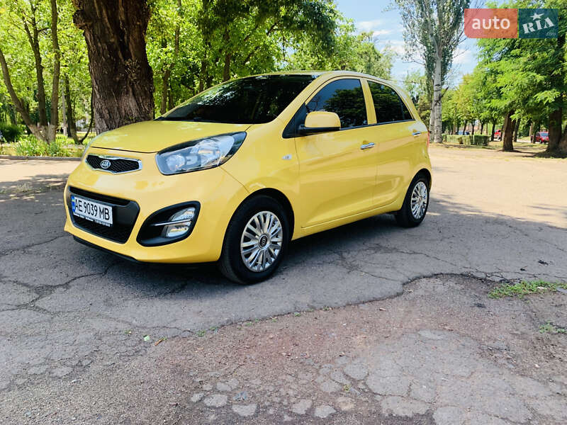 Хэтчбек Kia Picanto 2011 в Кривом Роге