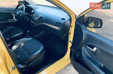 Хетчбек Kia Picanto 2011 в 