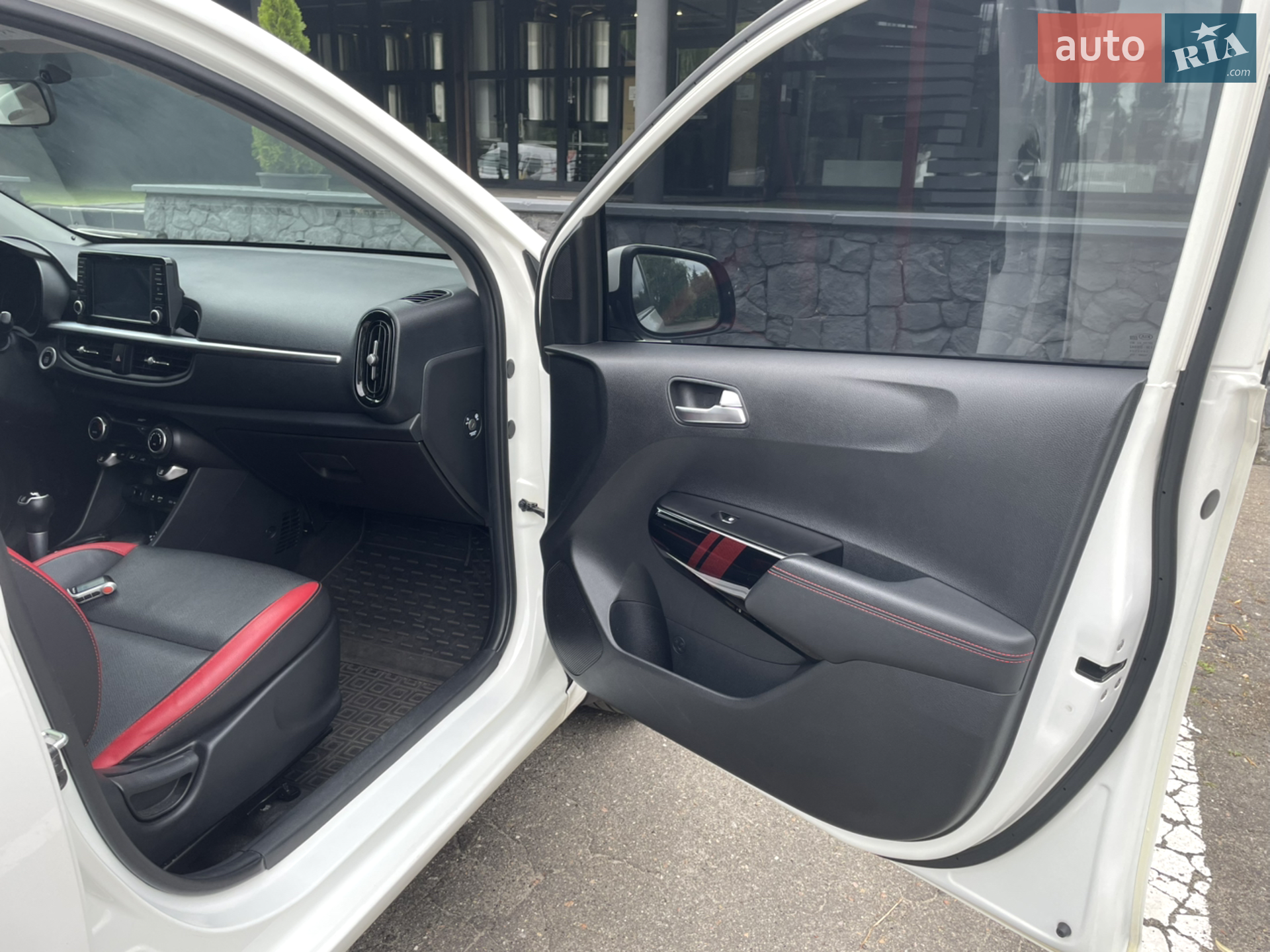 Kia Picanto 2020 VIN KNAB3512BLT654771 фото оголошення 19 з 39