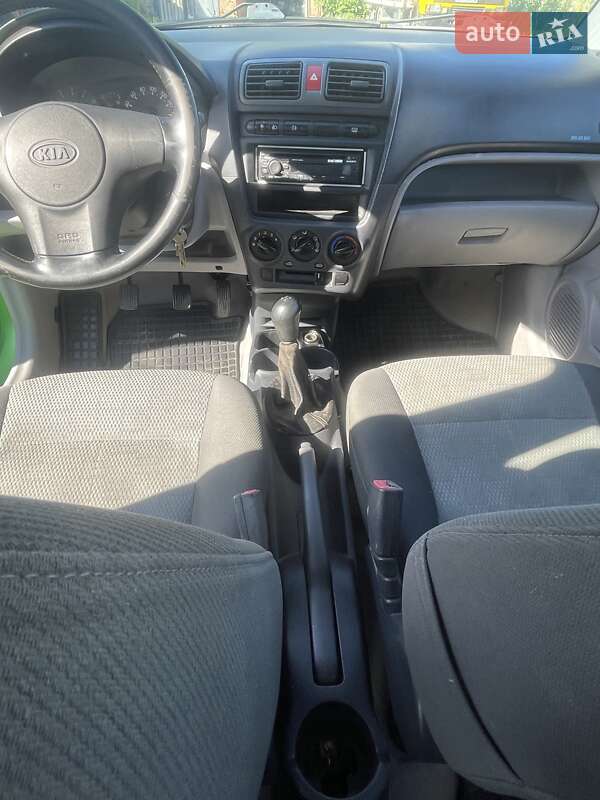 Хэтчбек Kia Picanto 2004 в Виннице