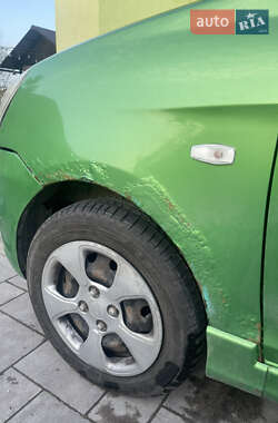 Хэтчбек Kia Picanto 2007 в 