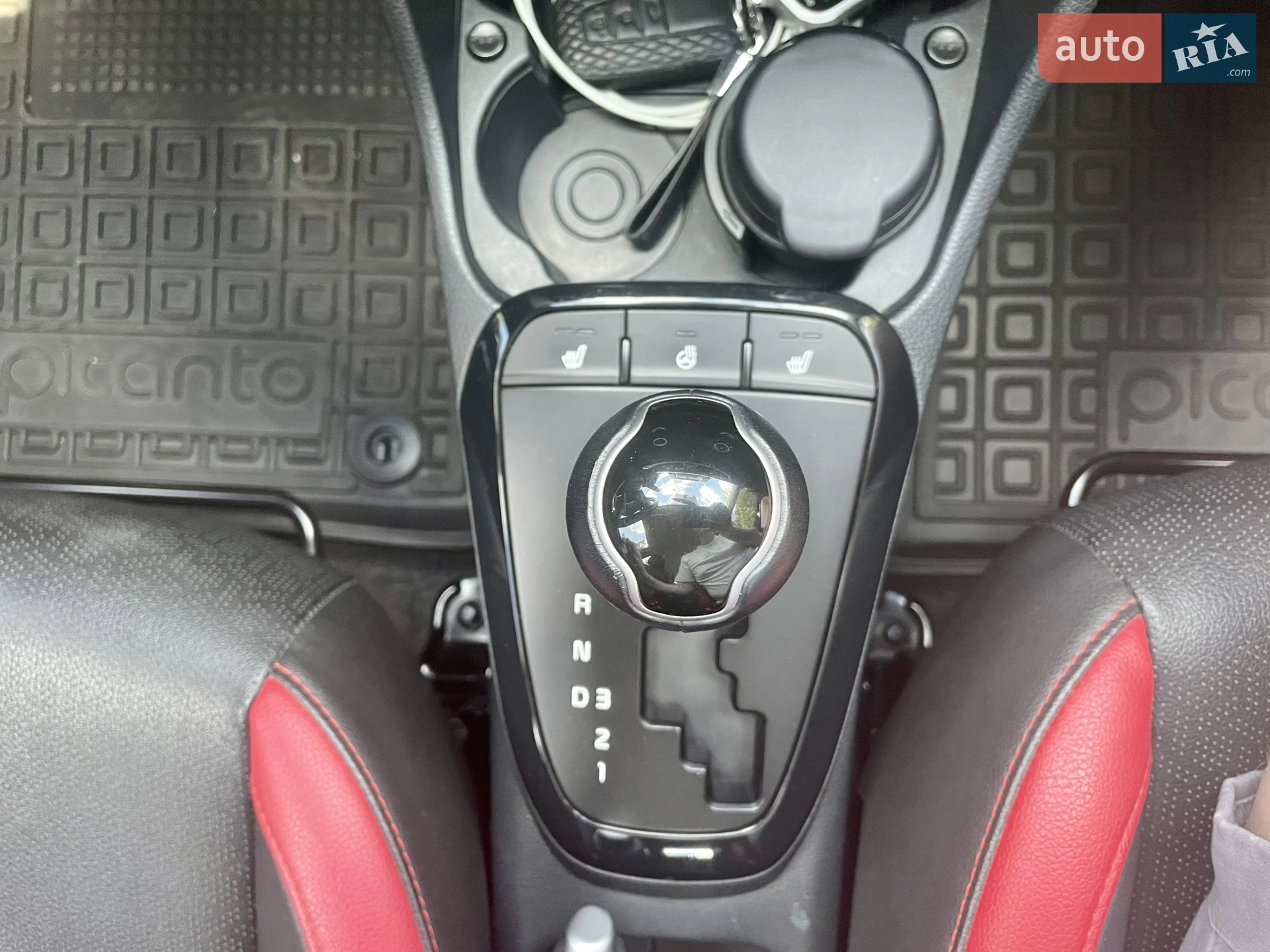 Kia Picanto 2020 VIN KNAB3512BLT654771 фото оголошення 28 з 39