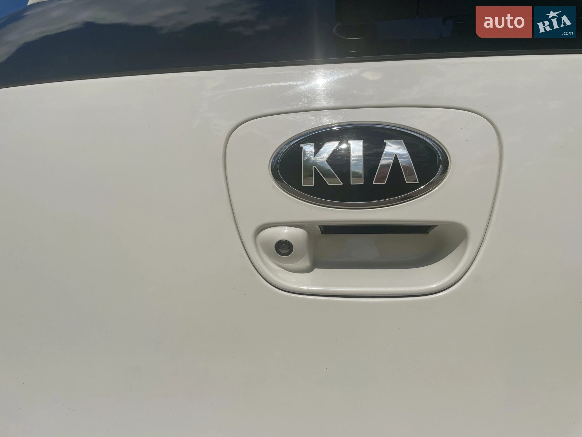 Kia Picanto 2020 VIN KNAB3512BLT654771 фото оголошення 12 з 39