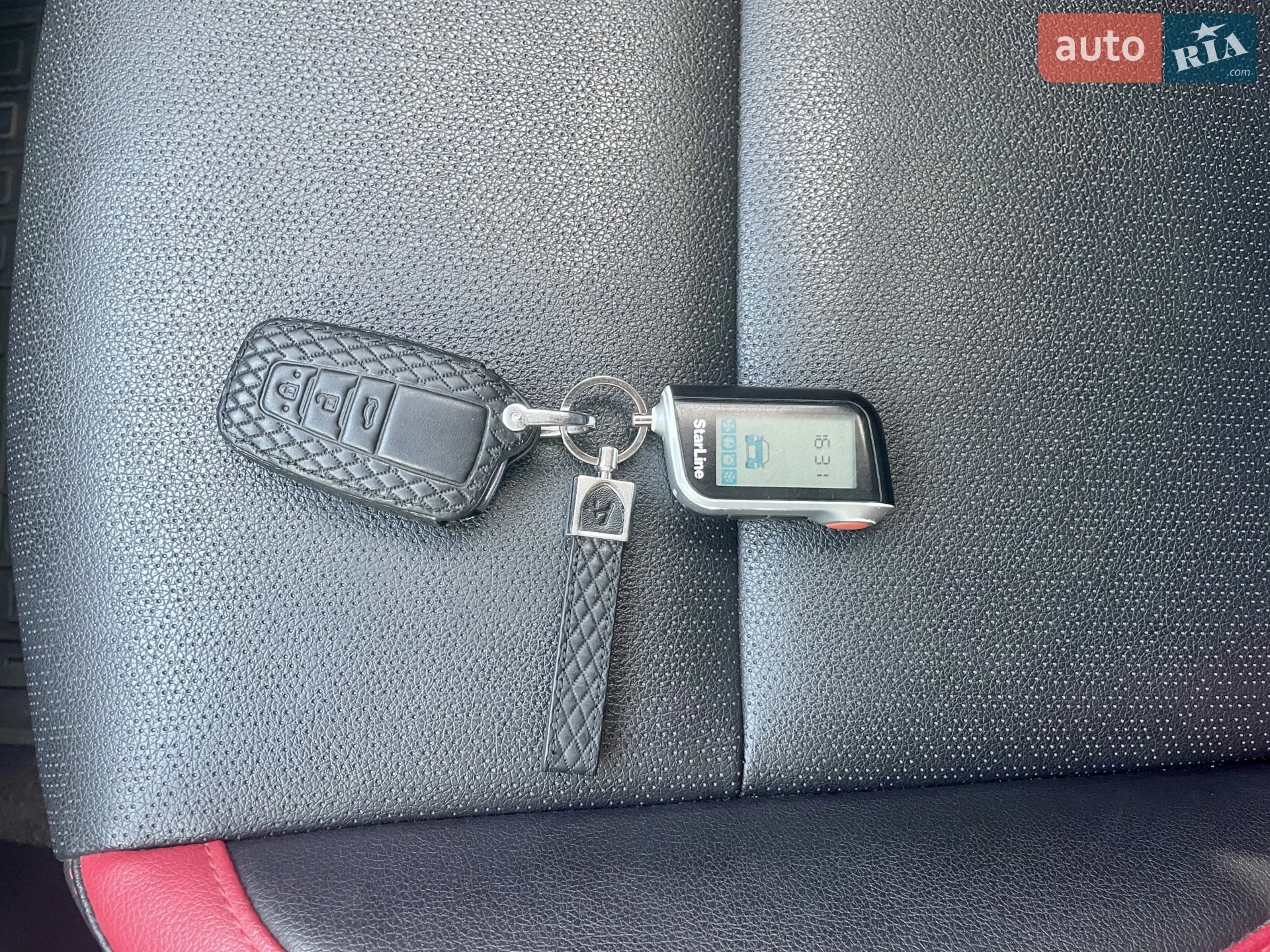 Kia Picanto 2020 VIN KNAB3512BLT654771 фото оголошення 35 з 39