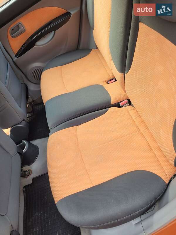 Хэтчбек Kia Picanto 2007 в Люботине