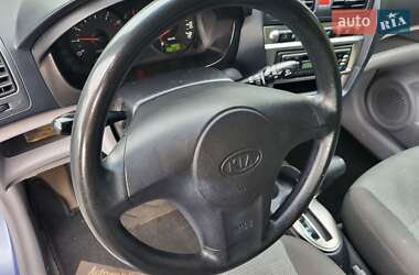 Хэтчбек Kia Picanto 2005 в 