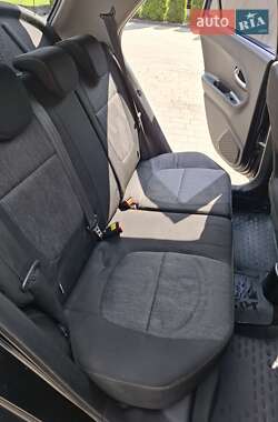 Хэтчбек Kia Picanto 2011 в 