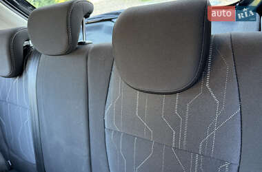 Хэтчбек Kia Picanto 2013 в 