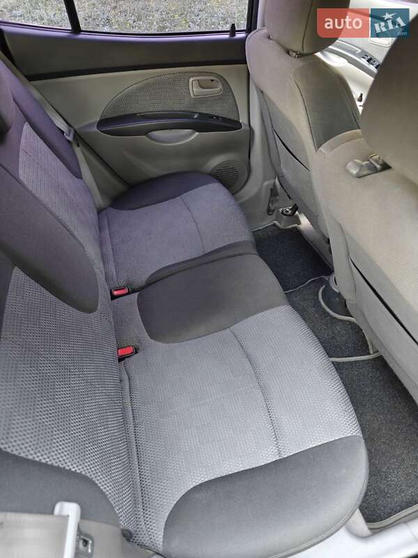 Хэтчбек Kia Picanto 2007 в Киеве