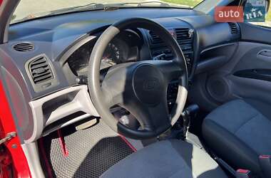 Хэтчбек Kia Picanto 2005 в 