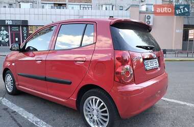 Хэтчбек Kia Picanto 2010 в 