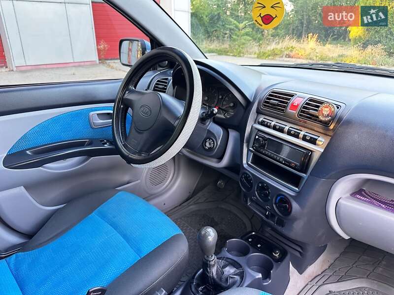 Хэтчбек Kia Picanto 2006 в Запорожье фото 22 Хэтчбек Kia Picanto 2006 в Запорожье