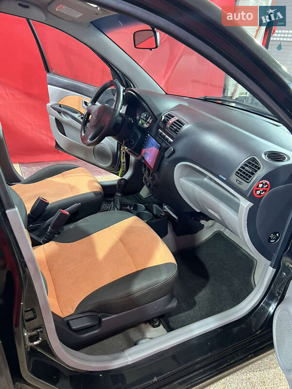 Хэтчбек Kia Picanto 2006 в Обухове фото 15 Хэтчбек Kia Picanto 2006 в Обухове