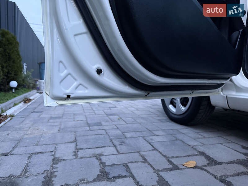 Хэтчбек Kia Picanto 2013 в Житомире фото 53 Хэтчбек Kia Picanto 2013 в Житомире